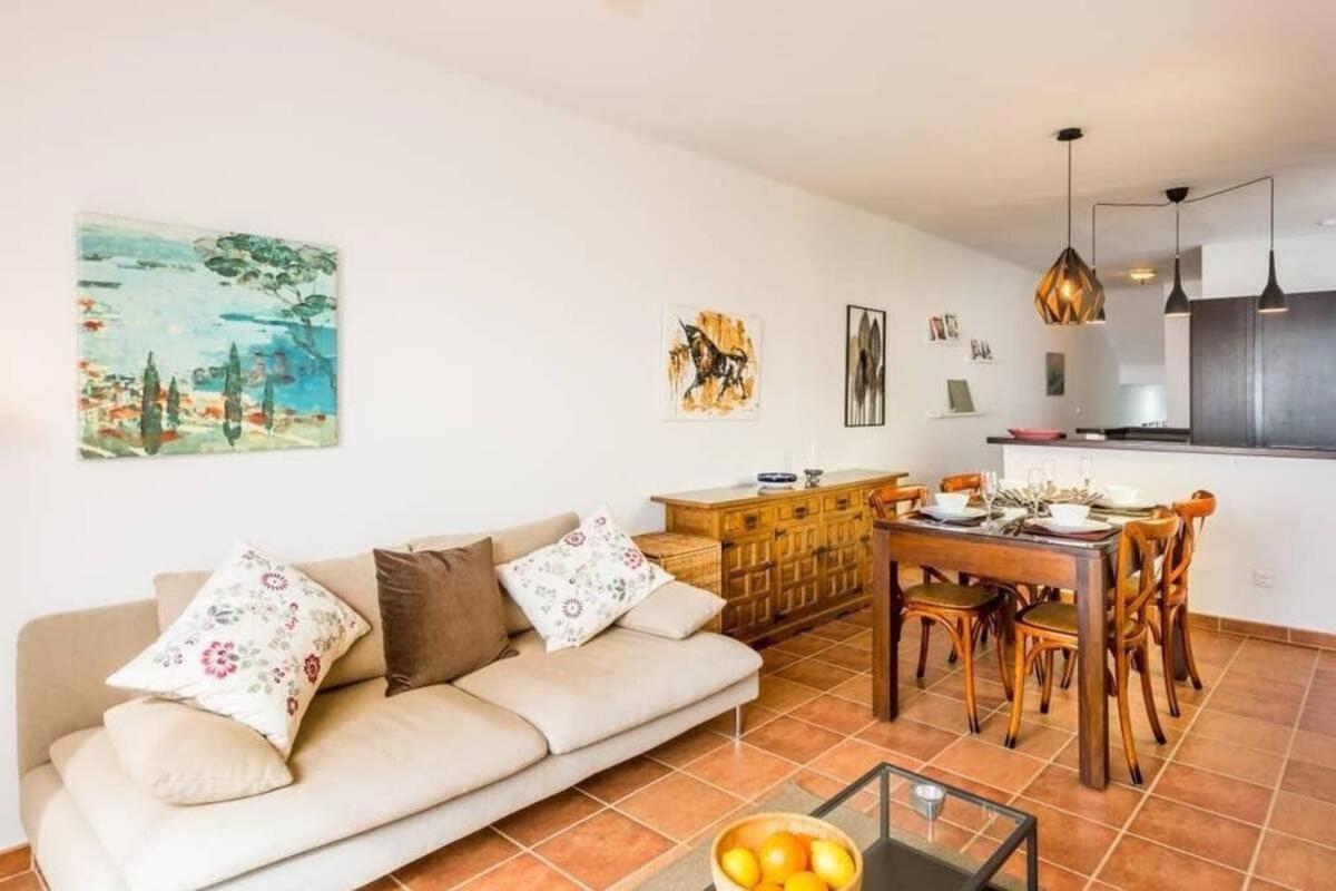 Appartement Stunning 2 Bed Penthouse In Tuhillo, Area Nerja