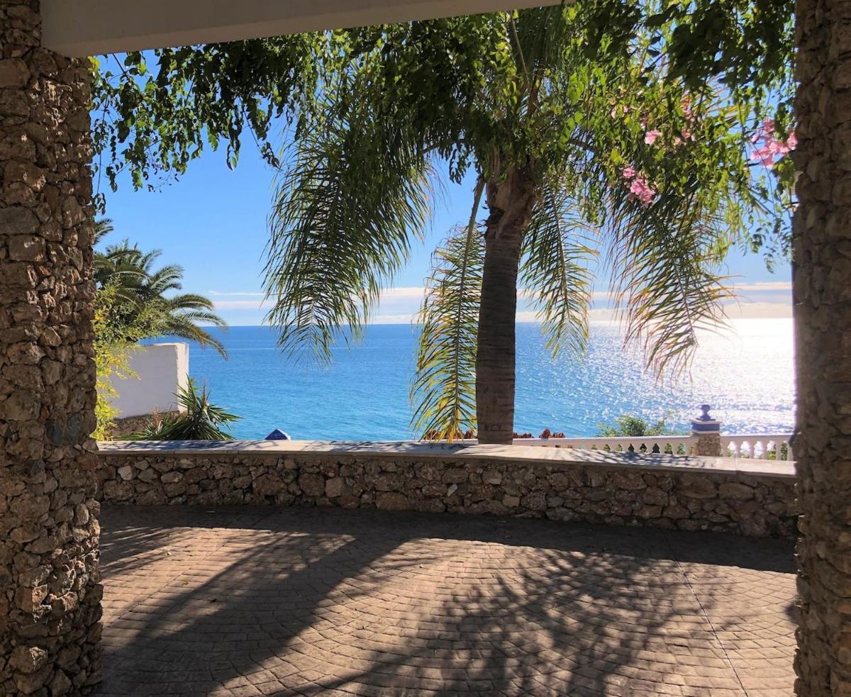 Stunning 2 Bed Penthouse In Tuhillo, Area Nerja